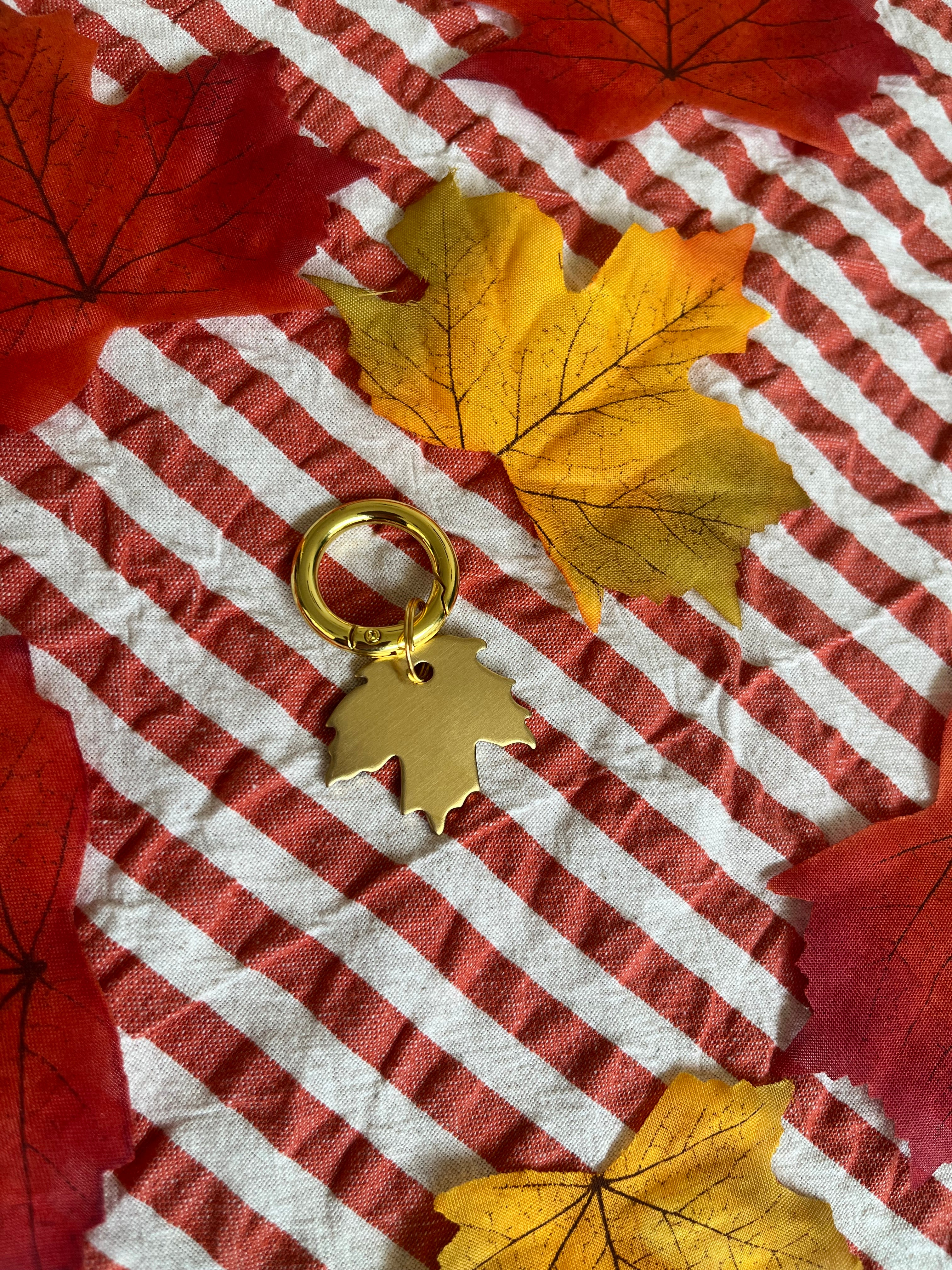 Fall collection: the leaf tag