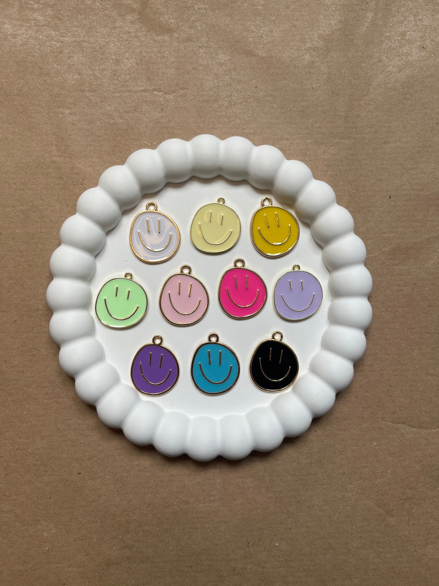 Pastel colour smiley's
