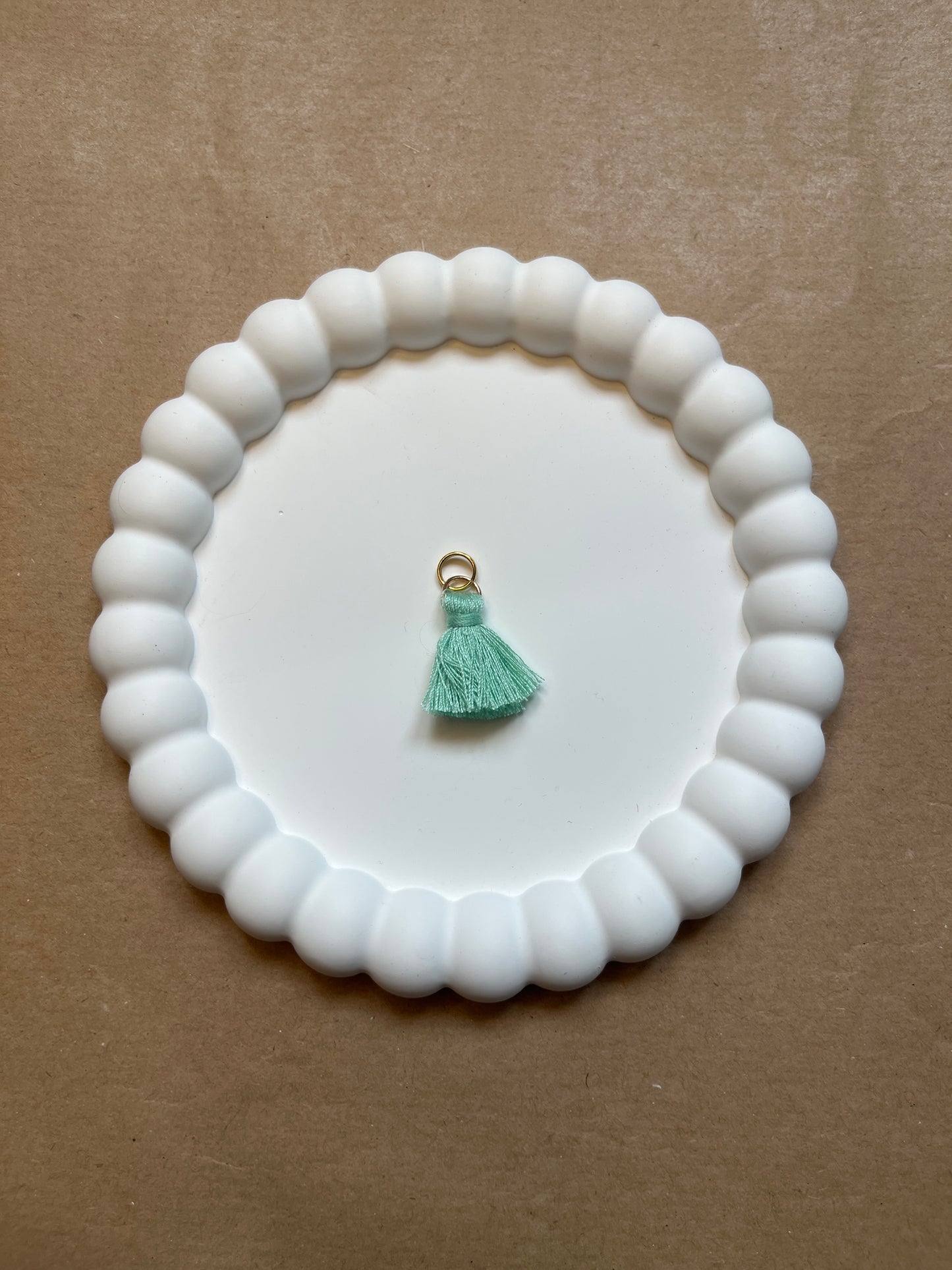 Turquoise tassel (gold)