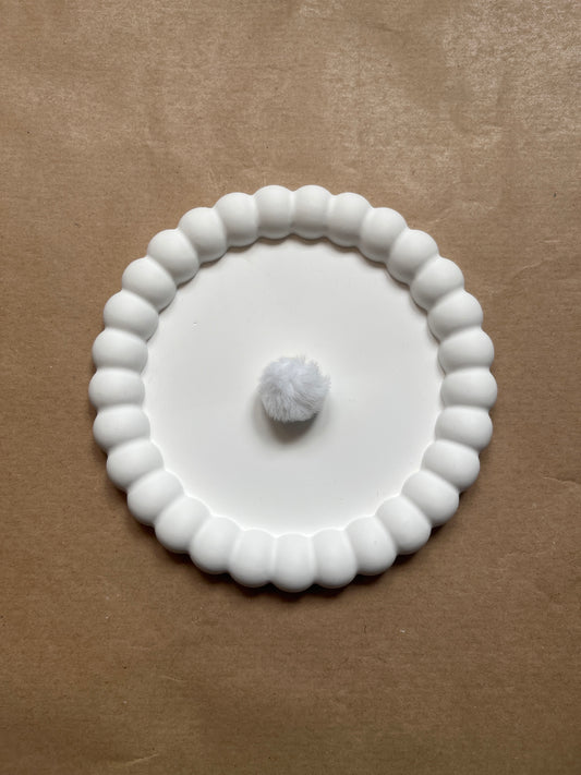 White pompom