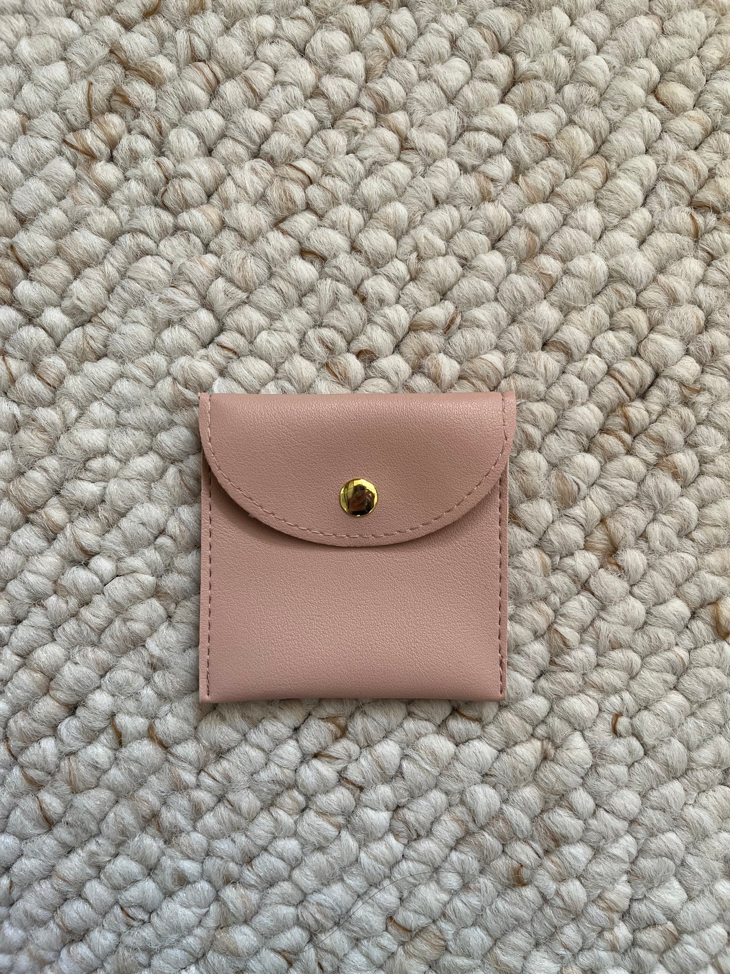 Pouch pink