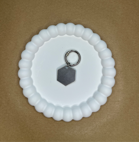 The hexagon tag (silver)