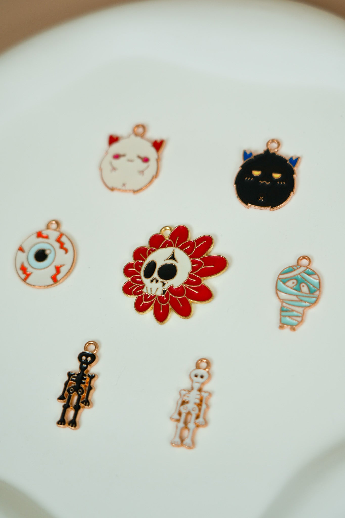 Lil' monster club