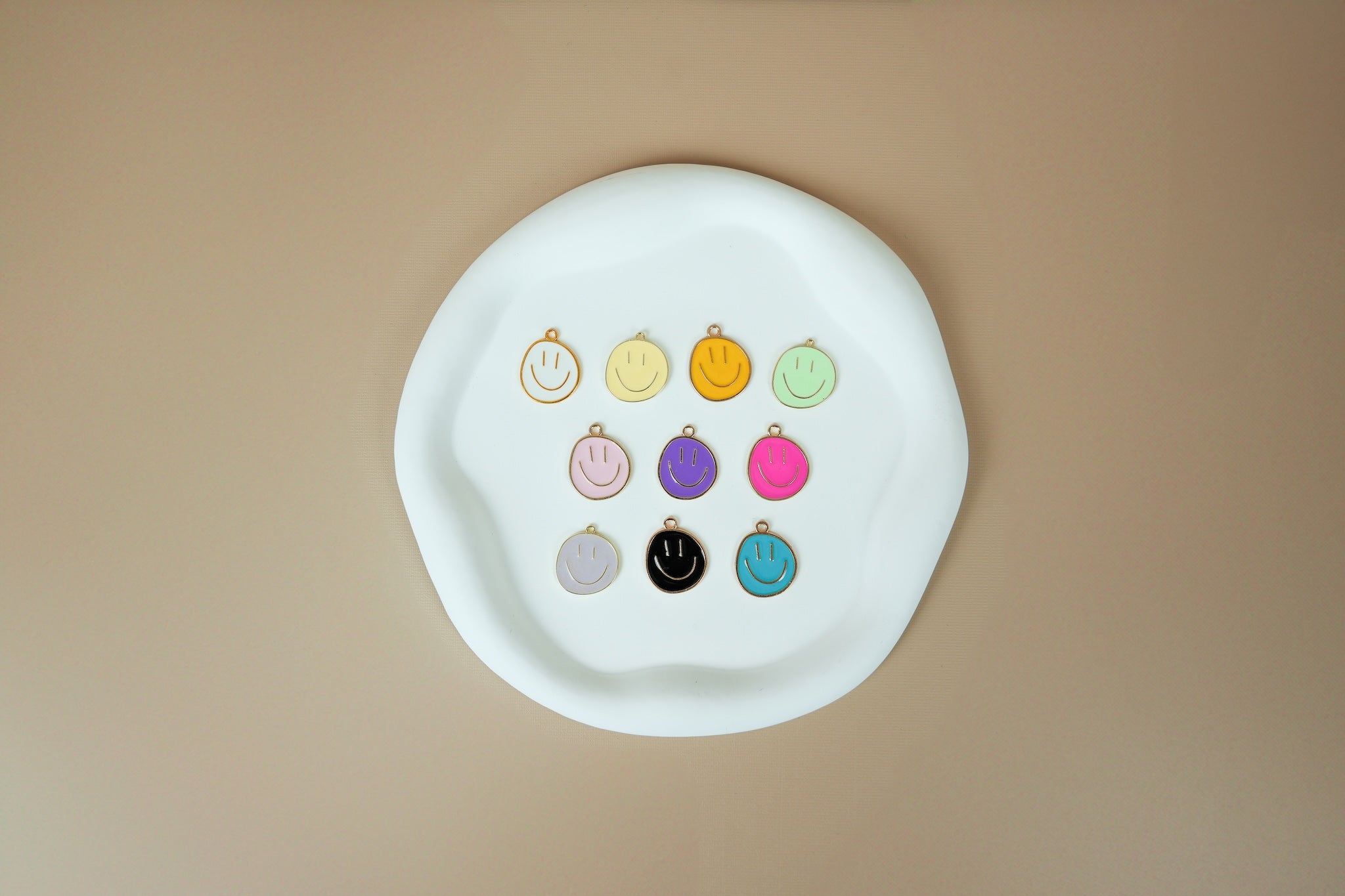 Pastel colour smiley's