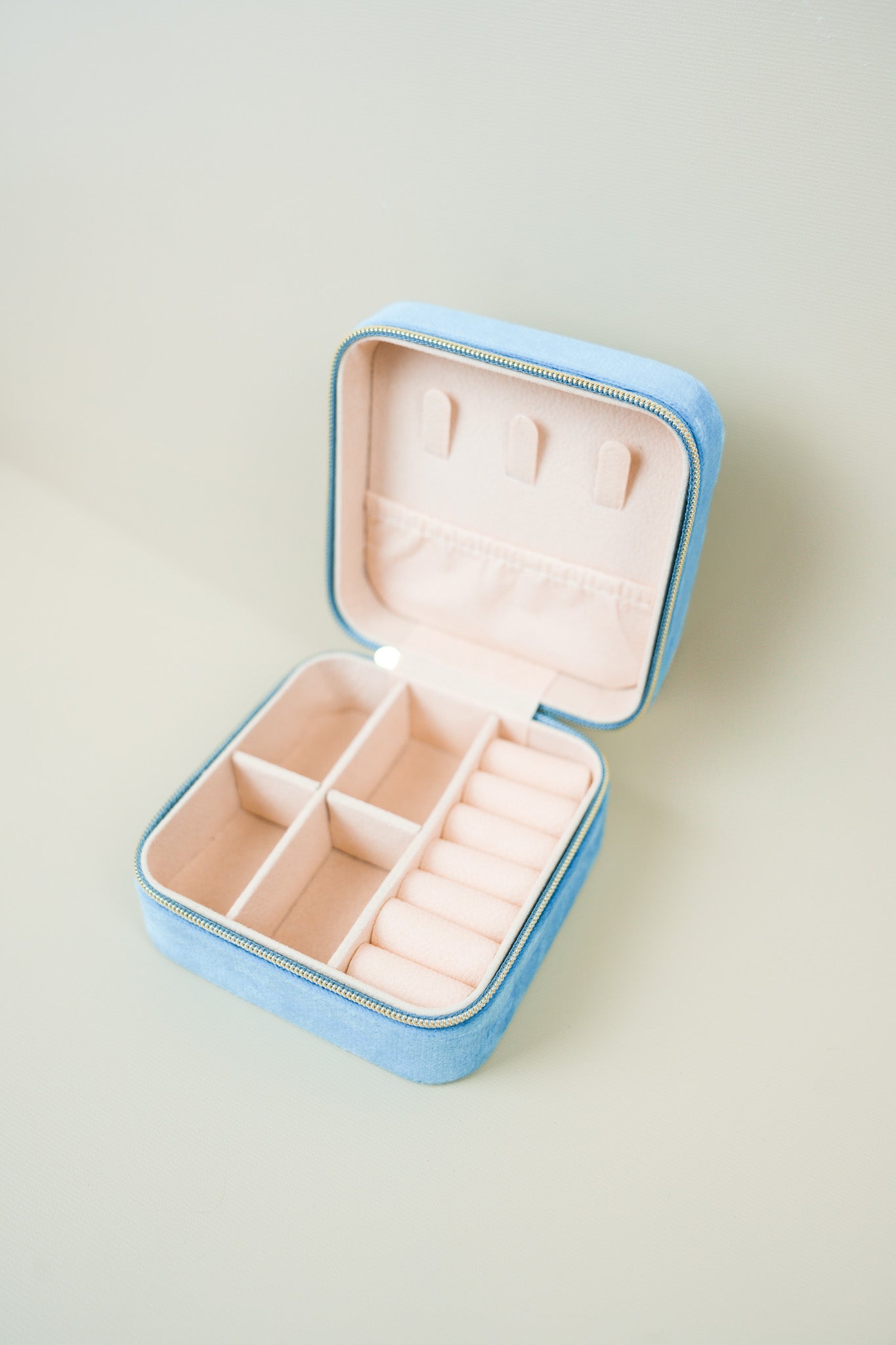 Light blue organiser