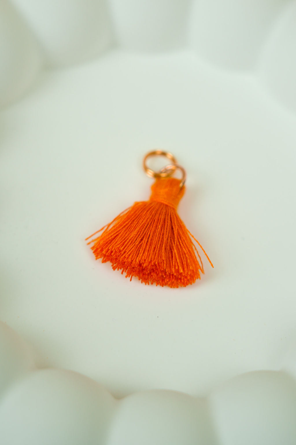 Orange tassel (gold)