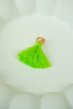 Green tassel (gold)