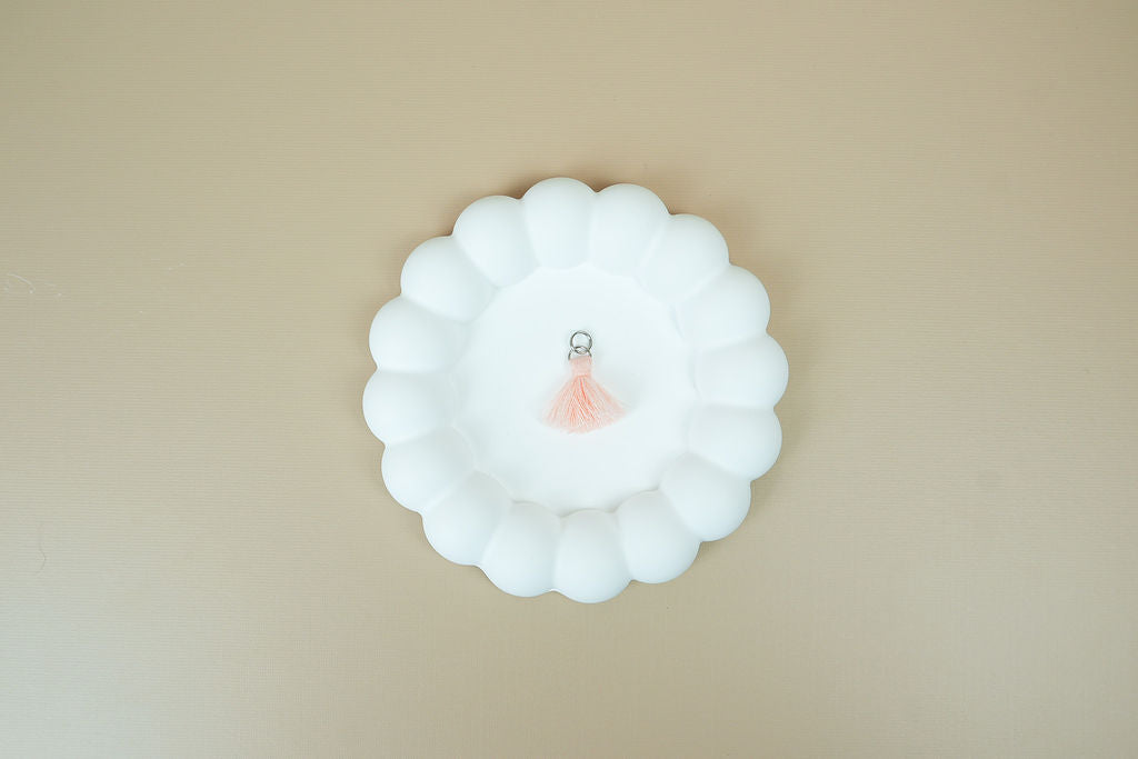 Peach tassel (silver)