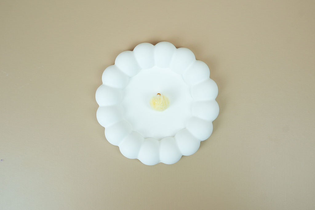 Pastel yellow pompom