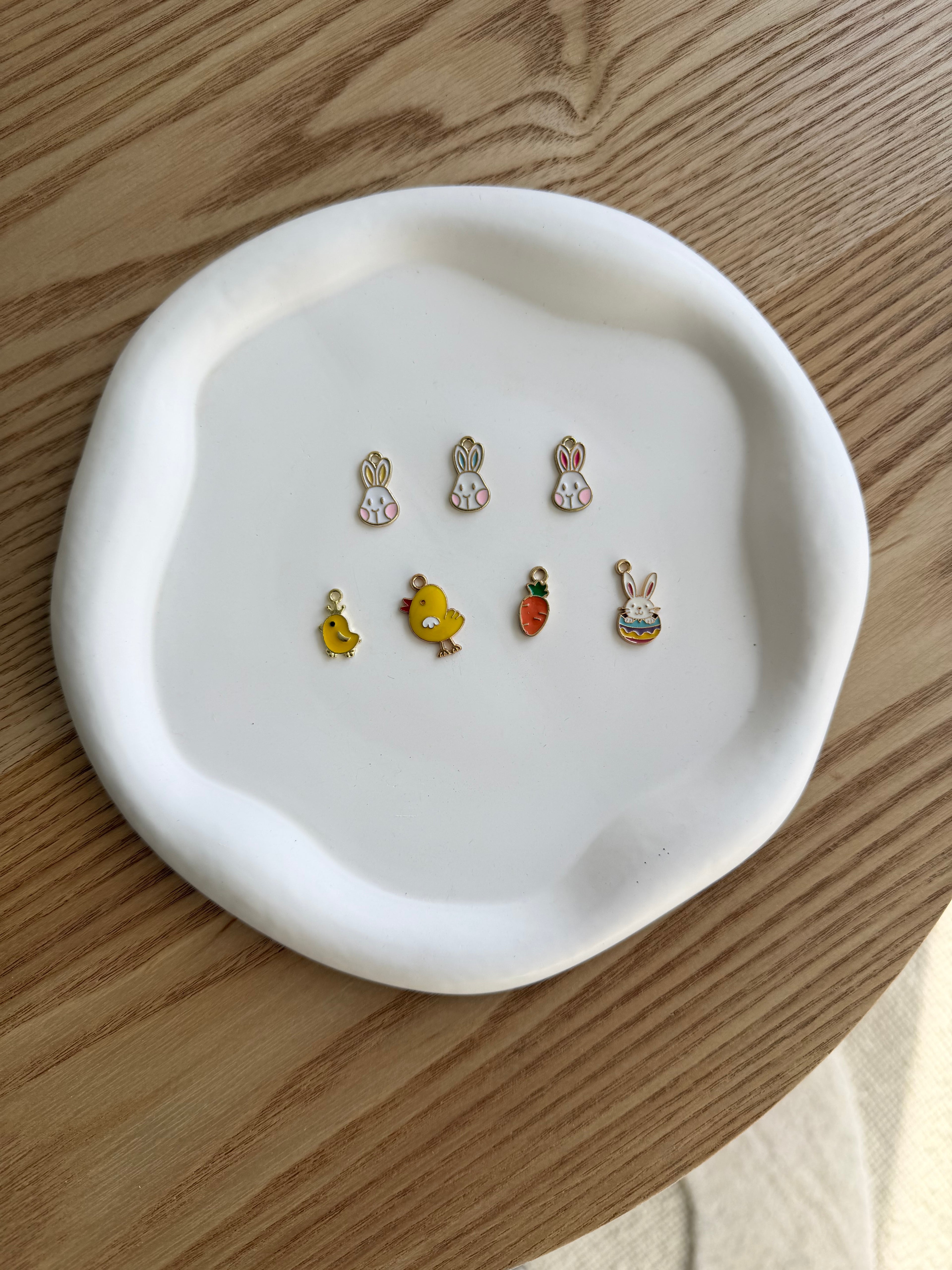 Bunny kisses and Easter wishes