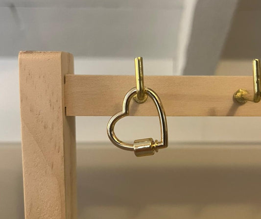 The heart shaped ring with lock